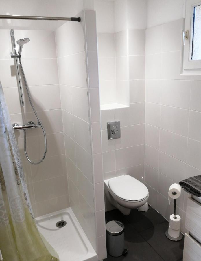 Les 3 Hirondelles Appartement Pont-Saint-Esprit Buitenkant foto