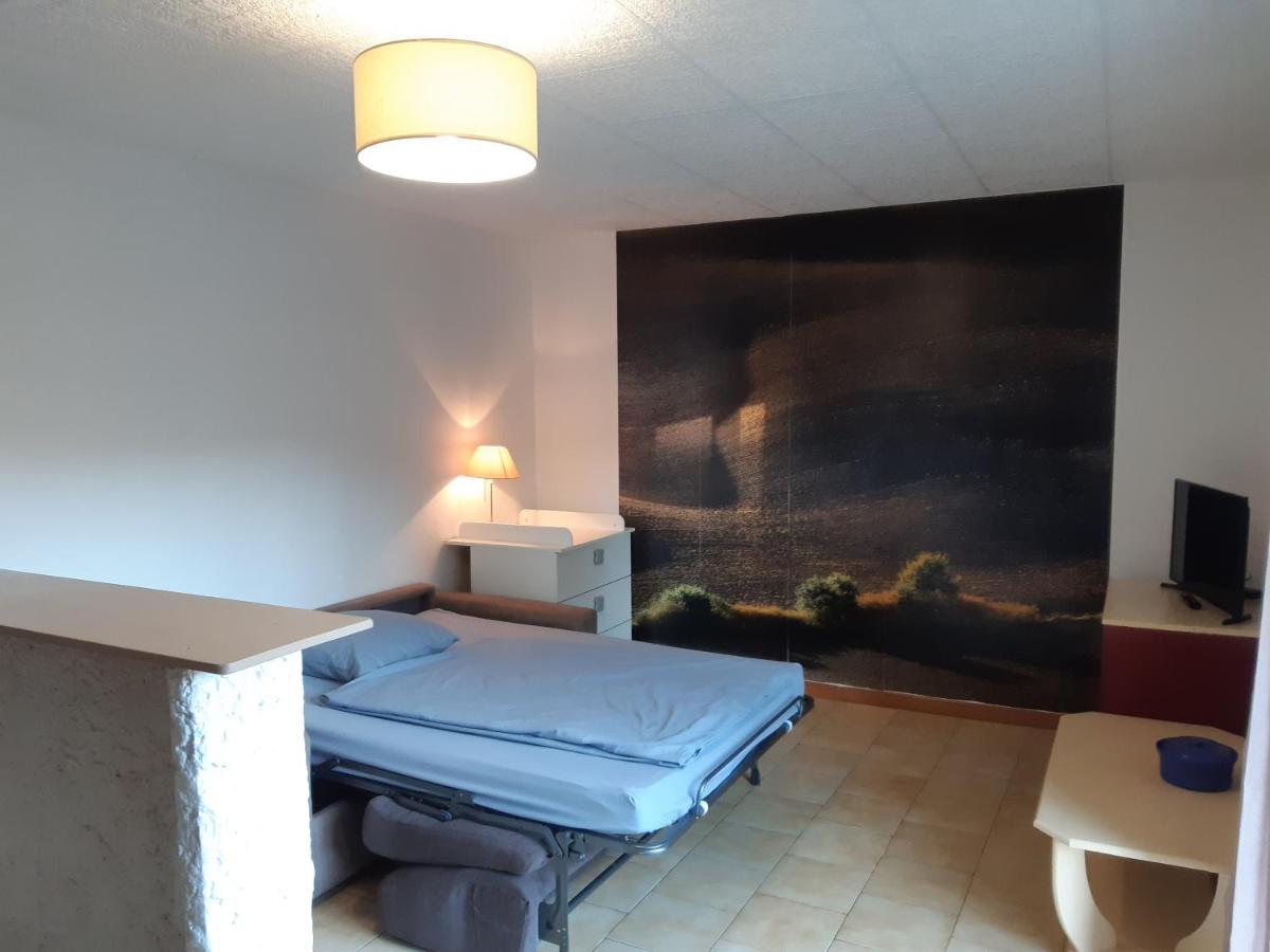 Les 3 Hirondelles Appartement Pont-Saint-Esprit Buitenkant foto